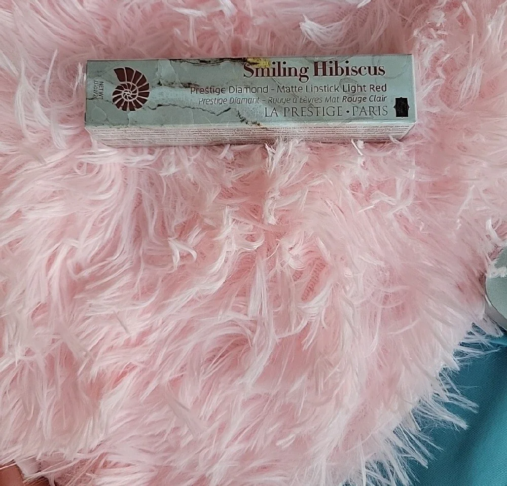 La Prestige Crystal-Embellished Smiling Hibiscus -